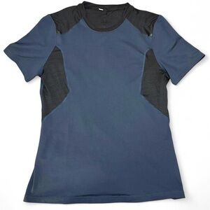 Women’s Lululemon Blue and Black Short Sleeve Tee